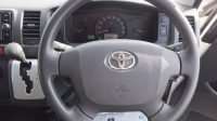 2017 TOYOTA HIACE VAN DX