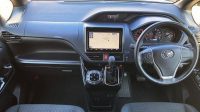 2019 TOYOTA VOXY X