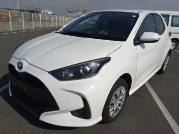 2020 TOYOTA YARIS HYBRID X