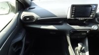 2020 TOYOTA YARIS HYBRID X